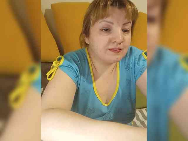 StefanyMellow3