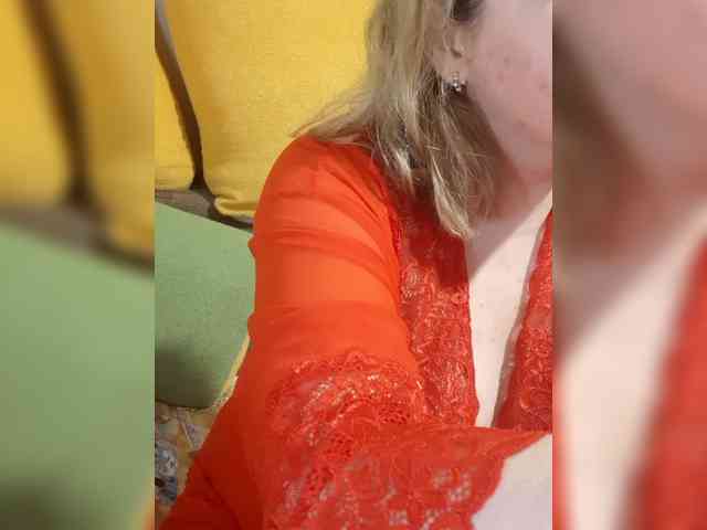 StefanyMellow3