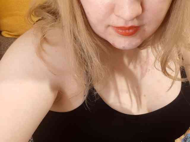 StefanyMellow3