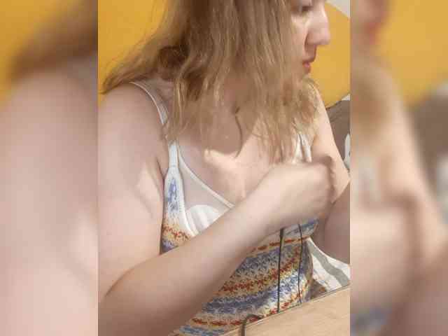 StefanyMellow3 webcam