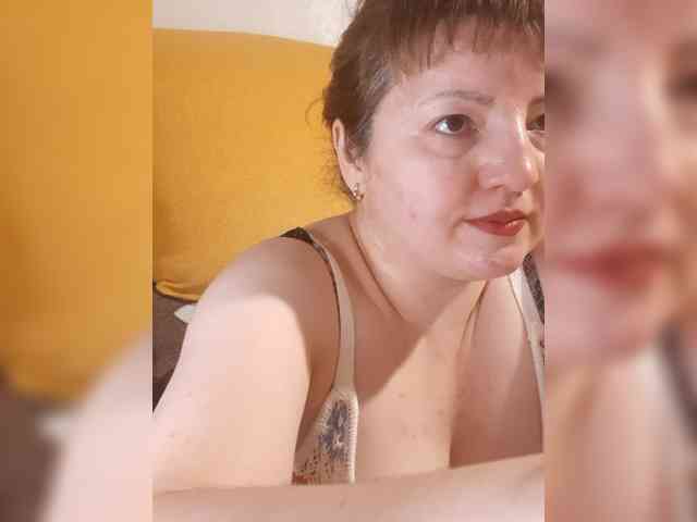 StefanyMellow3 webcam