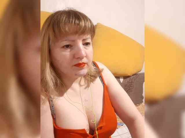 StefanyMellow3 webcam