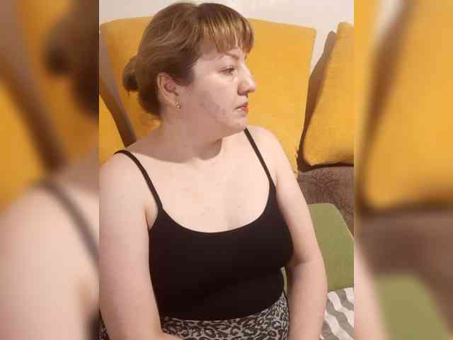 StefanyMellow3 webcam