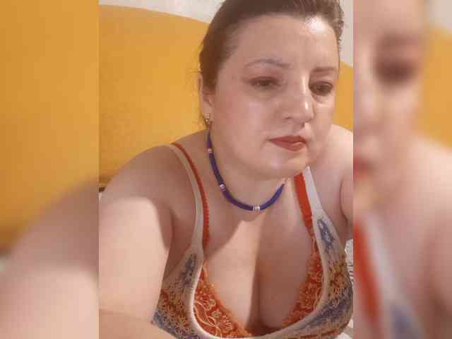StefanyMellow3 webcam