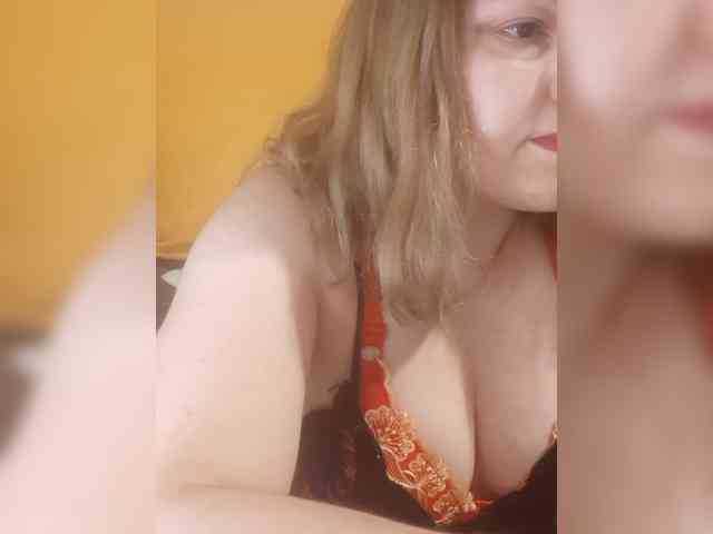 StefanyMellow3 webcam