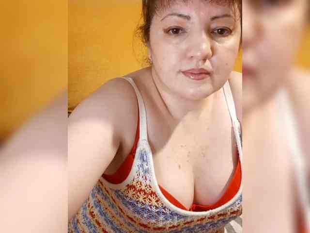 StefanyMellow3 webcam