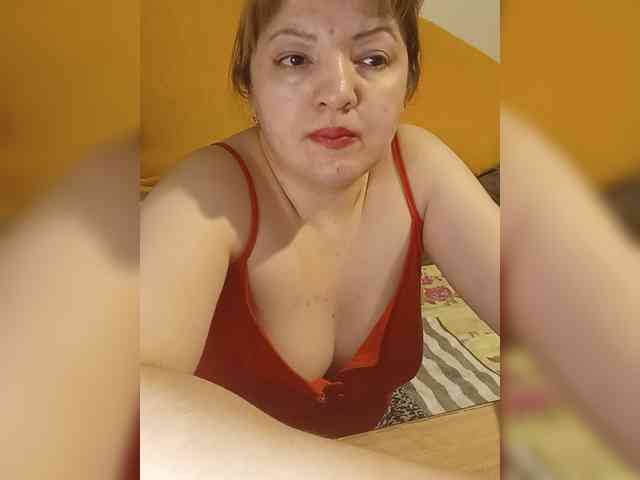 StefanyMellow3
