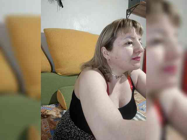 StefanyMellow3 webcam