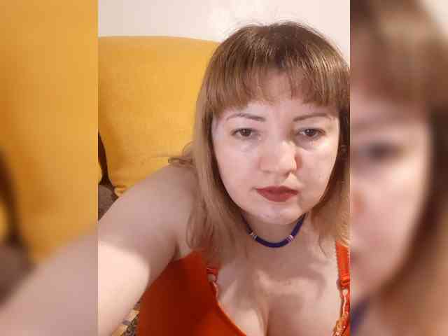 StefanyMellow3