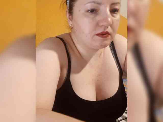 StefanyMellow3 webcam
