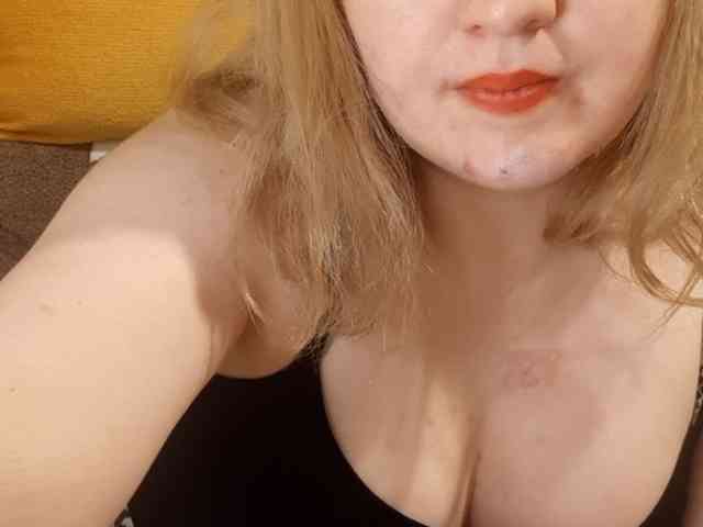 StefanyMellow3 webcam