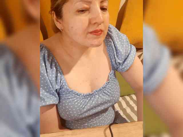 StefanyMellow3