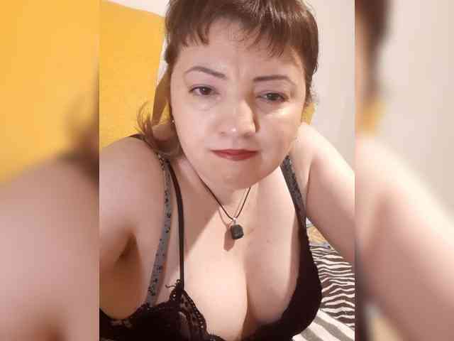 StefanyMellow3 webcam