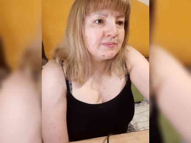 StefanyMellow3 webcam
