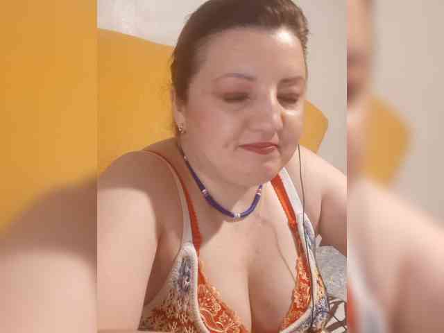 StefanyMellow3 webcam