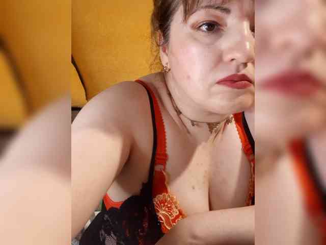 StefanyMellow3 webcam