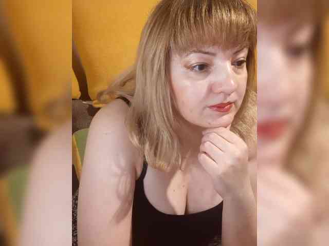 StefanyMellow3 webcam