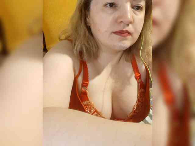 StefanyMellow3 webcam