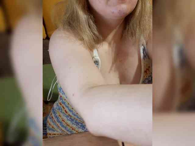StefanyMellow3 webcam