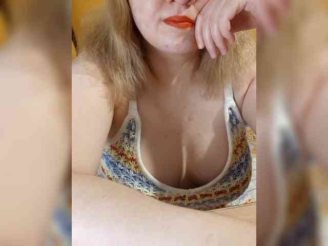 StefanyMellow3 webcam