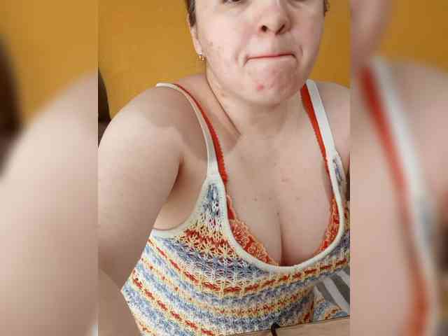 StefanyMellow3 webcam