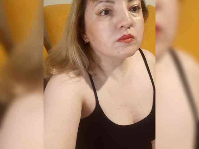 StefanyMellow3 webcam