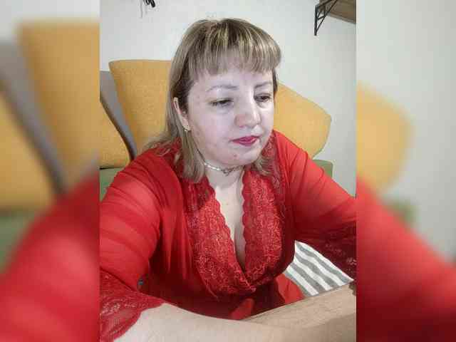 StefanyMellow3 webcam