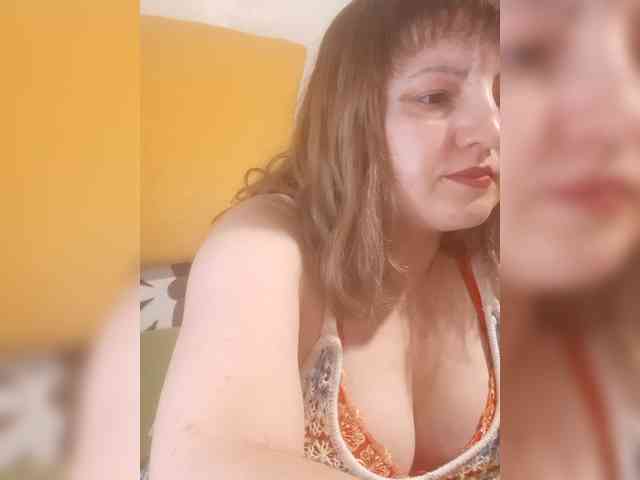 StefanyMellow3 webcam
