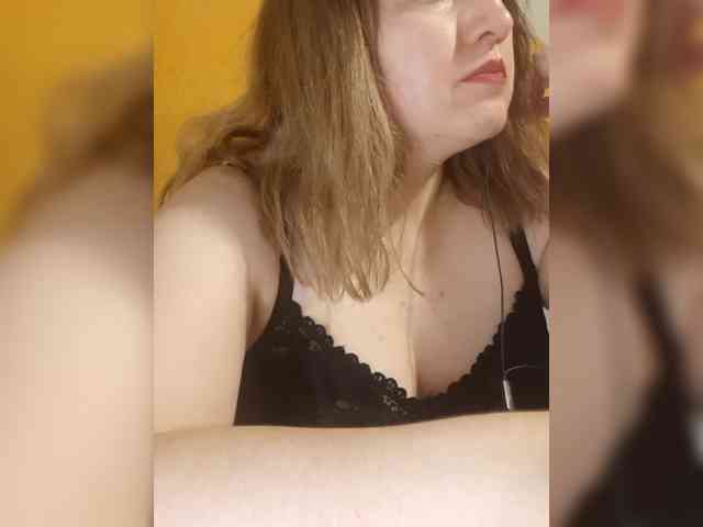 StefanyMellow3
