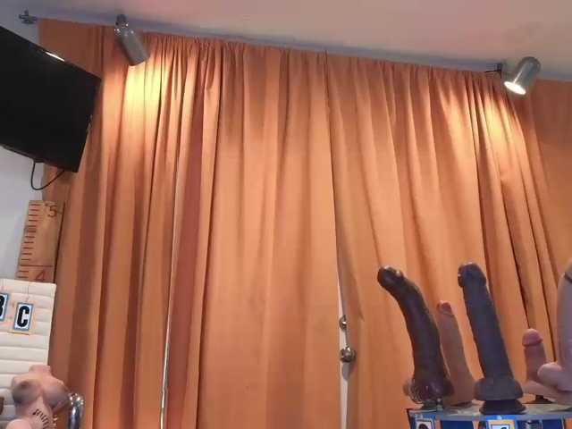 Foglove69 live cam on BongaCams