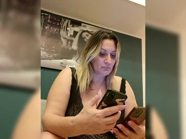 MARGHERITA-1978's BongaCams show and profile