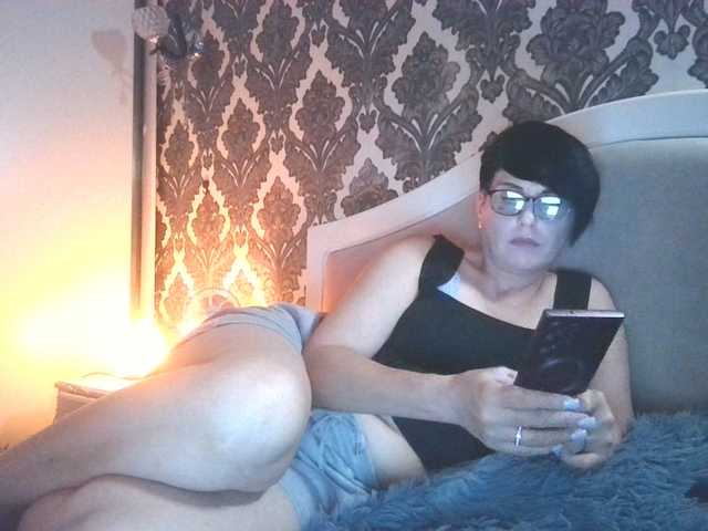 -cherry-dance- live cam on BongaCams
