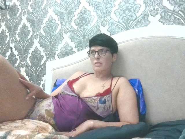 -cherry-dance- live cam on BongaCams