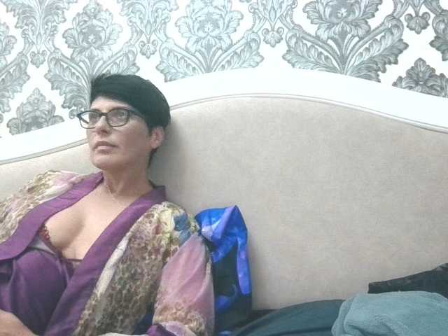 -cherry-dance- live cam on BongaCams
