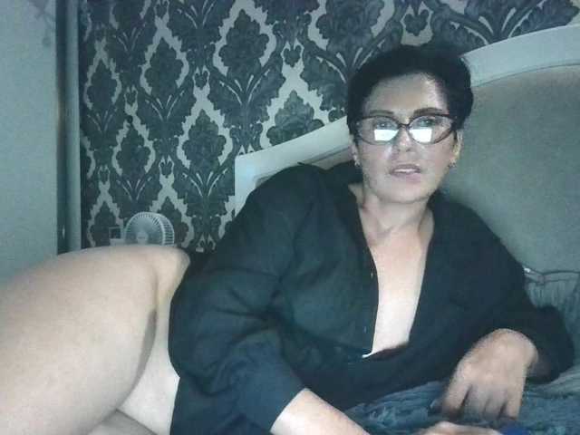 -cherry-dance- live cam on BongaCams