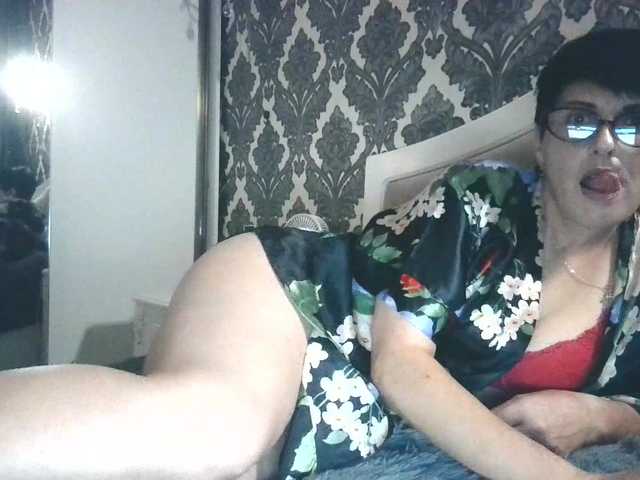 -cherry-dance- live cam on BongaCams