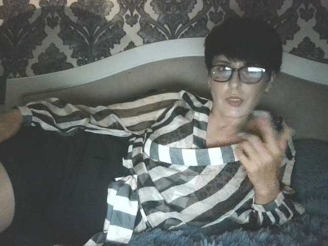 -cherry-dance- live cam on BongaCams