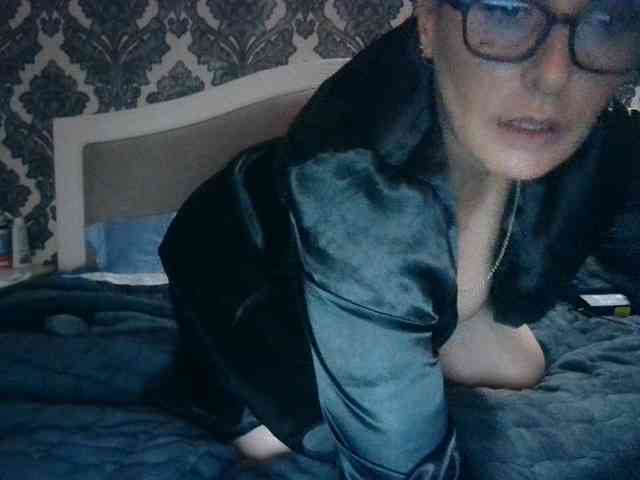 Paranoik999 Sex Cam Show