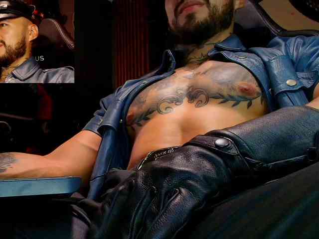 SrBillyMyers Sex Cam Show