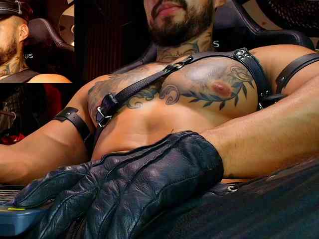 SrBillyMyers Sex Cam Show