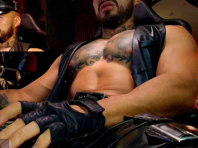 SrBillyMyers Sex Cam Show