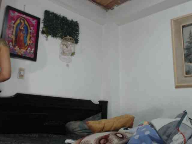 Bunnynasty888 webcam