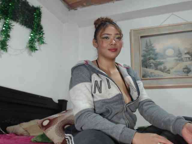 Bunnynasty888 webcam