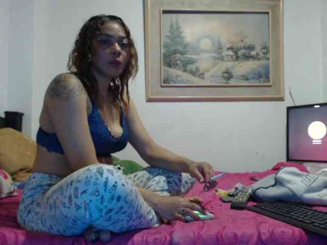 Bunnynasty888 webcam