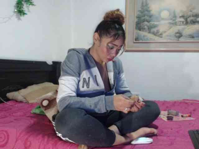 Bunnynasty888 webcam