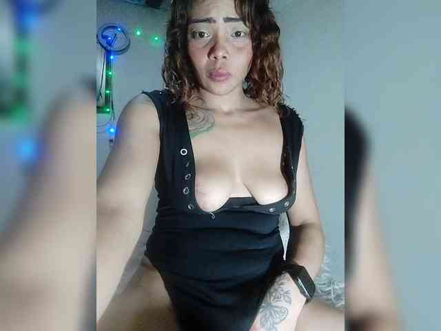 Bunnynasty888 webcam