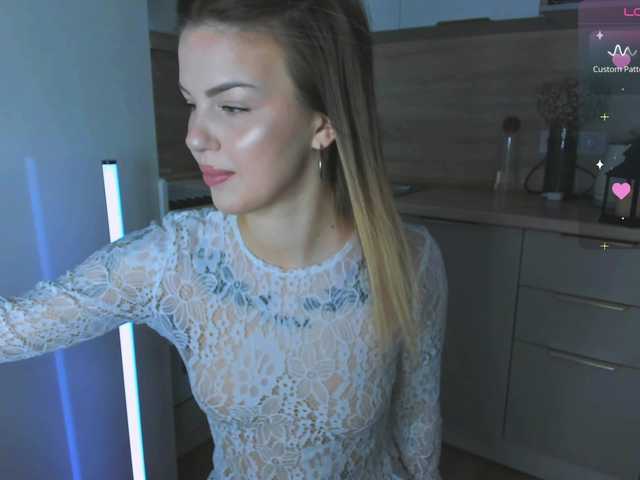 AkylinaGold's BongaCams show and profile