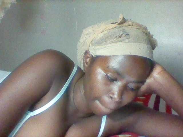Astra6062, 25 y/o - Live Cam on BongaCams