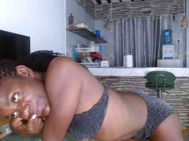 Princess-Ryne webcam