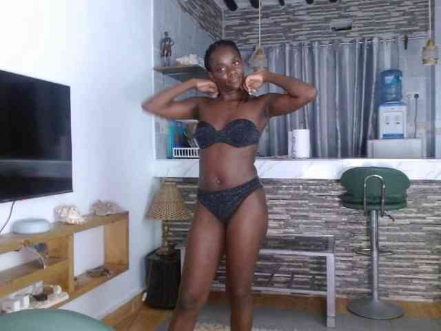 Princess-Ryne webcam